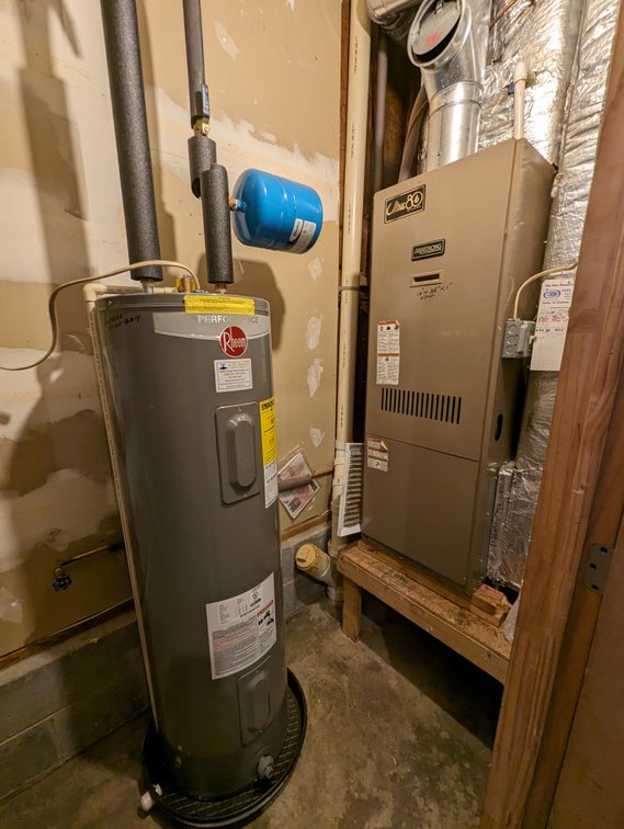 Image for 2 BR, 1.5 BA HOME 2 BR IN-LAW APT/ DET GARAGE ON 1.06 AC