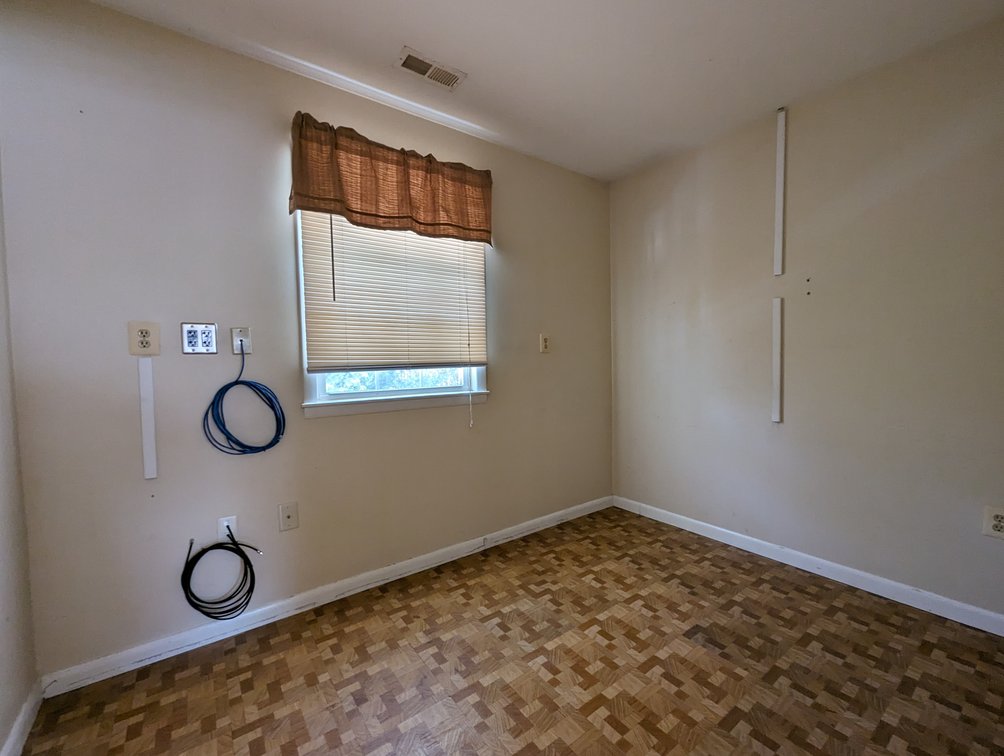 Image for 2 BR, 1.5 BA HOME 2 BR IN-LAW APT/ DET GARAGE ON 1.06 AC