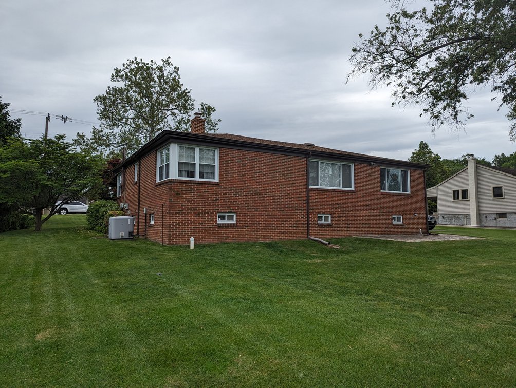 Image for 3 BEDROOM, 1.5 BATH BRICK RANCHER