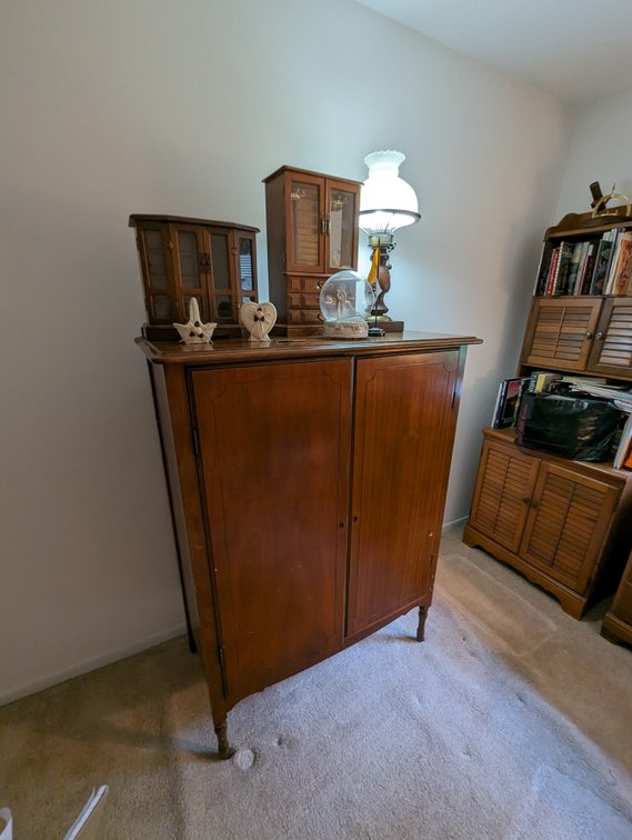 Image for 4 BR, 2.5 BA BRICK FRONT TOWNHOME