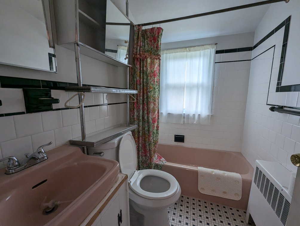 Image for 4 BR, 2.5 BA BRICK RANCHER