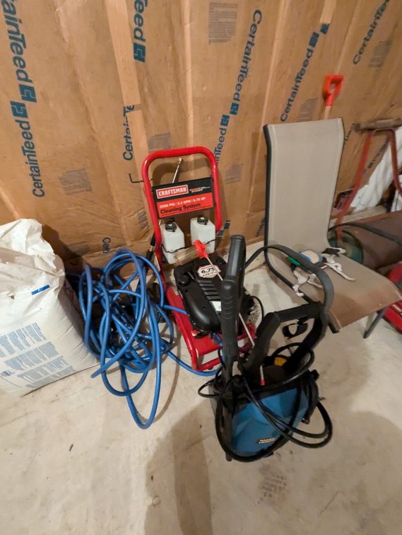 Image for 3 BR, 3.5 BA HOME W/ ATT. 2-CAR GARAGE