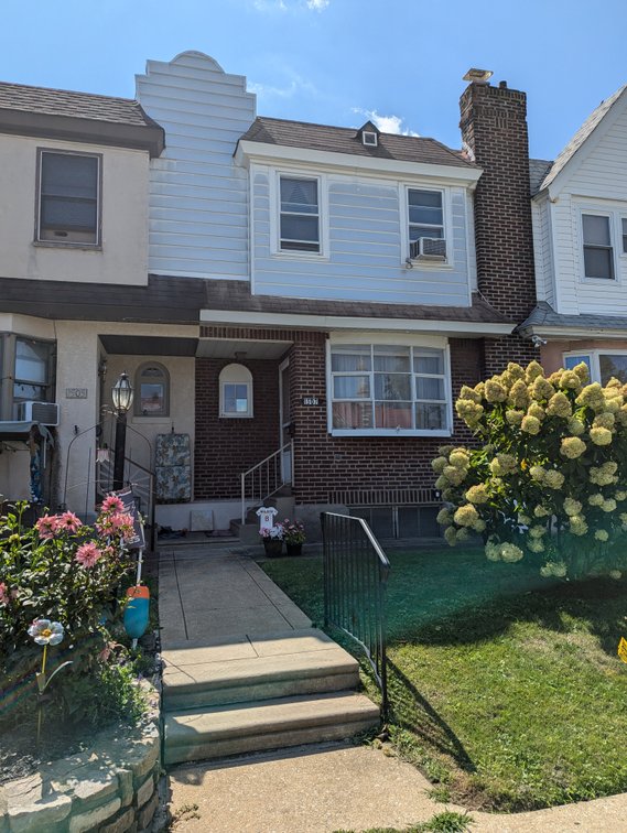 Image for 3 BR, 1.5 BA 2-STORY TOWNHOME