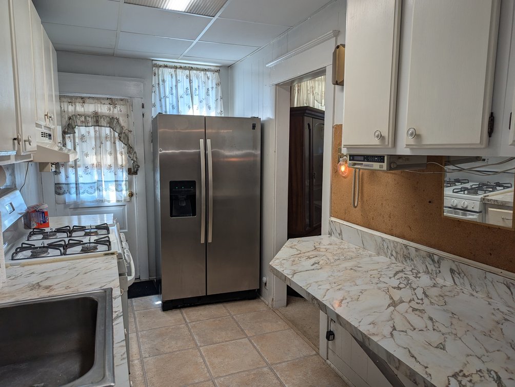 Image for 3 BR, 1.5 BA 2-STORY TOWNHOME