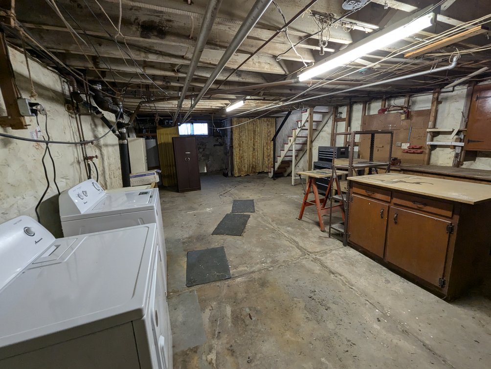 Image for 3 BR, 1.5 BA 2-STORY TOWNHOME