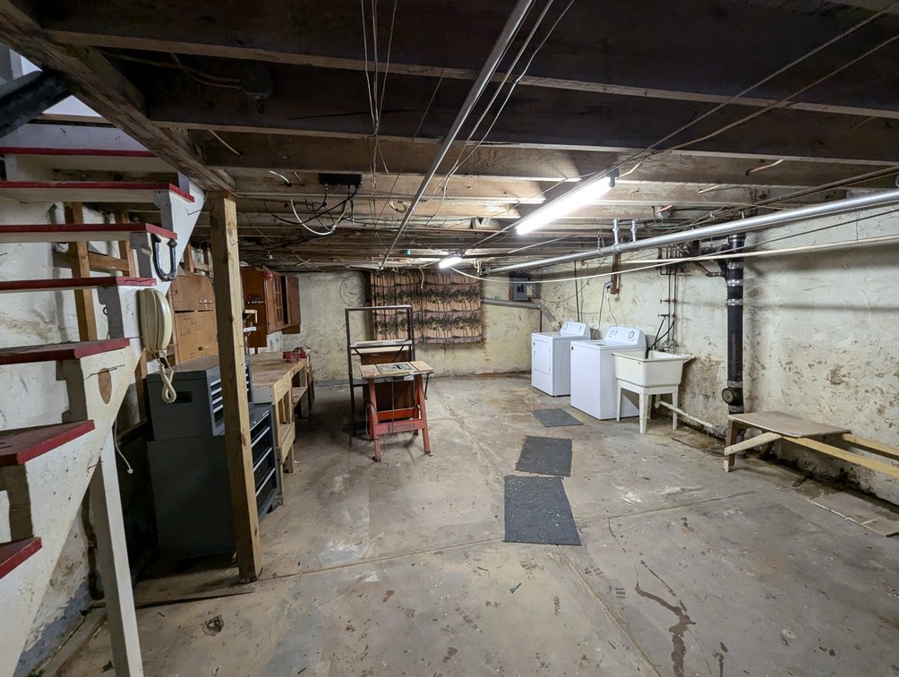 Image for 3 BR, 1.5 BA 2-STORY TOWNHOME