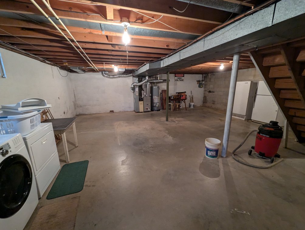 Image for 4 BEDROOM, 2 BATH BRICK CAPE COD W/ SUNROOM