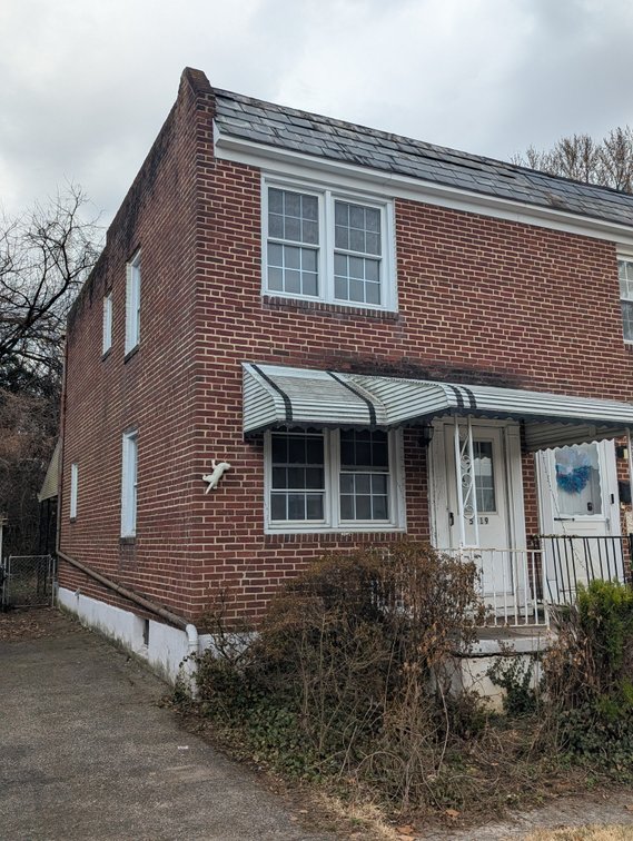 Image for ATTN. INVESTORS, CONTRACTORS, & RENOVATORS! BRICK DUPLEX W/ COVERED FRONT PORCH