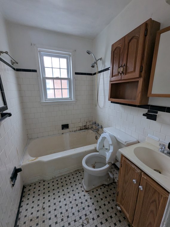 Image for ATTN. INVESTORS, CONTRACTORS, & RENOVATORS! BRICK DUPLEX W/ COVERED FRONT PORCH