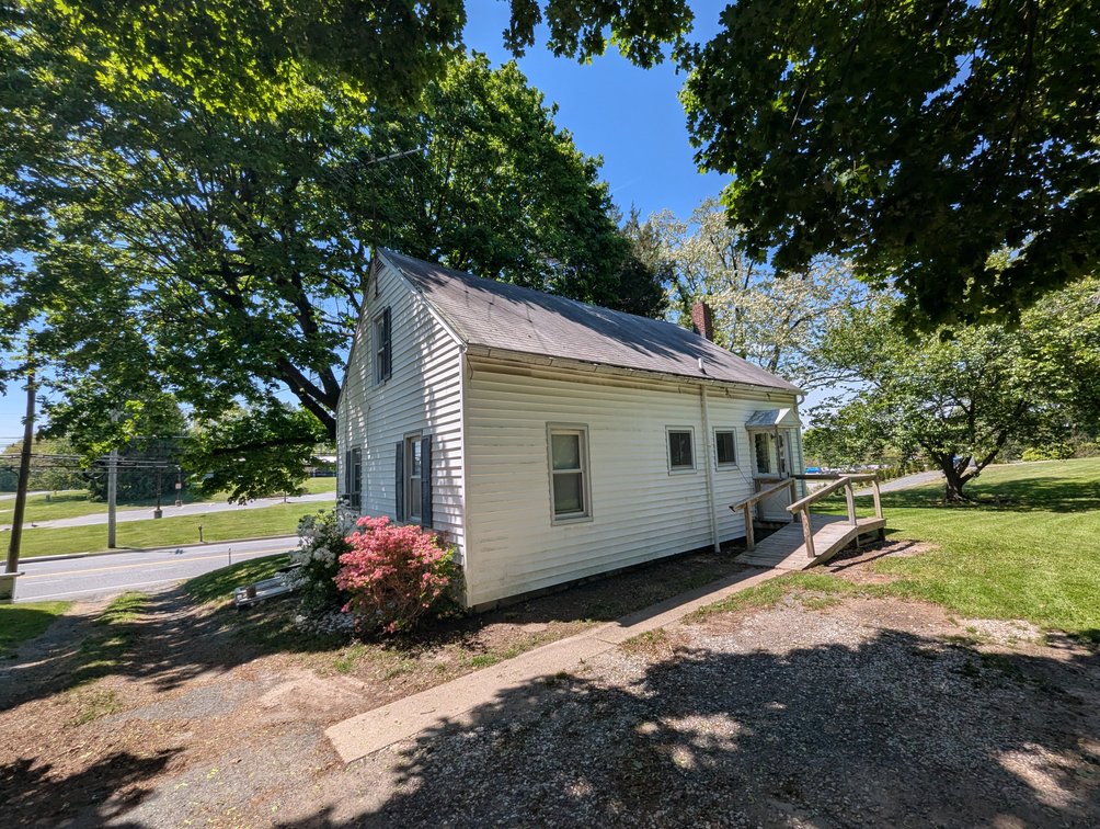Image for ATTN. CONTRACTORS, INVESTORS, & RENOVATORS! 2-STORY VINYL SIDED CAPE COD HOME W/ 3-BR ON 0.69 +/- AC LOT