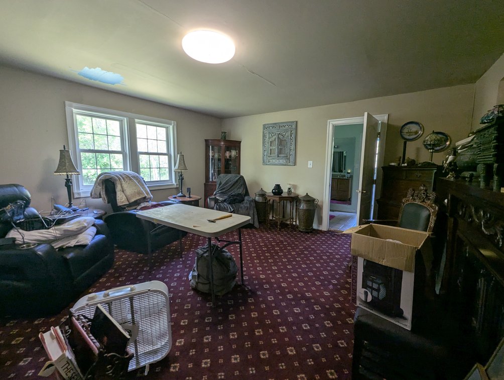 Image for 2-STORY CAPE COD 1.0 +/- AC ANTIQUES, FURNITURE, HOUSEHOLD GOODS, & MORE!