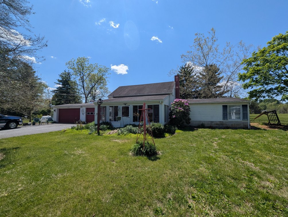Image for BUNGALOW/RAISED RANCHER STYLE HOME W/ ATT. 2-CAR GARAGE & DET. 25'X12' STORAGE BLDG. 2.85 +/- AC IN (2) PARCELS/ 04' DODGE RAM, 01' PT CRUISER, KUBOTA TRACTOR, COLLECTIBLES, CHINA, HOUSEHOLD GOODS, & MORE!