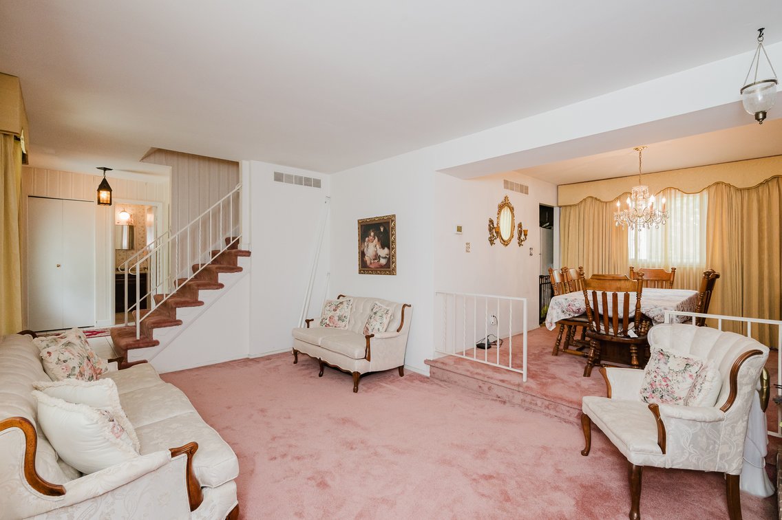Image for 2-STORY COLONIAL STYLE HOME W/ COVERED FRONT PORCH , ATT. 1-CAR GARAGE, & SPACIOUS/FENCED 0.32 +/- ACRE LOT