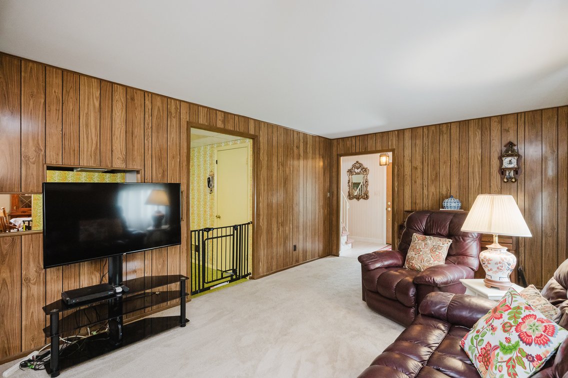 Image for 2-STORY COLONIAL STYLE HOME W/ COVERED FRONT PORCH , ATT. 1-CAR GARAGE, & SPACIOUS/FENCED 0.32 +/- ACRE LOT