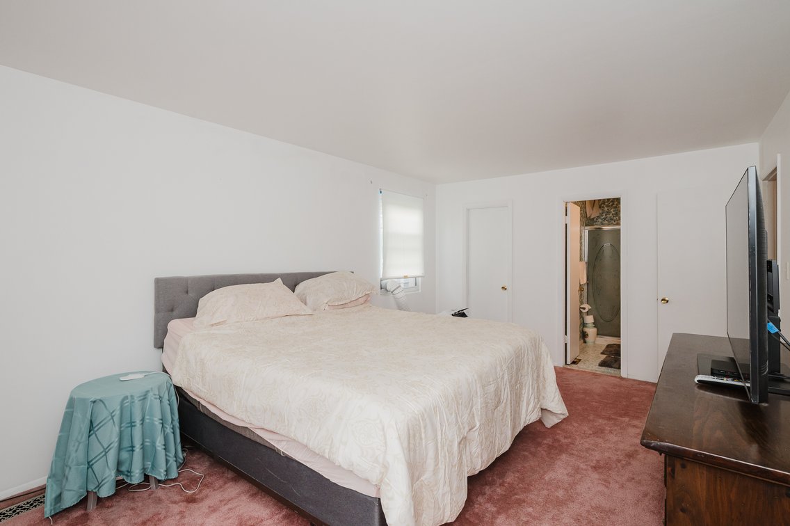Image for 2-STORY COLONIAL STYLE HOME W/ COVERED FRONT PORCH , ATT. 1-CAR GARAGE, & SPACIOUS/FENCED 0.32 +/- ACRE LOT