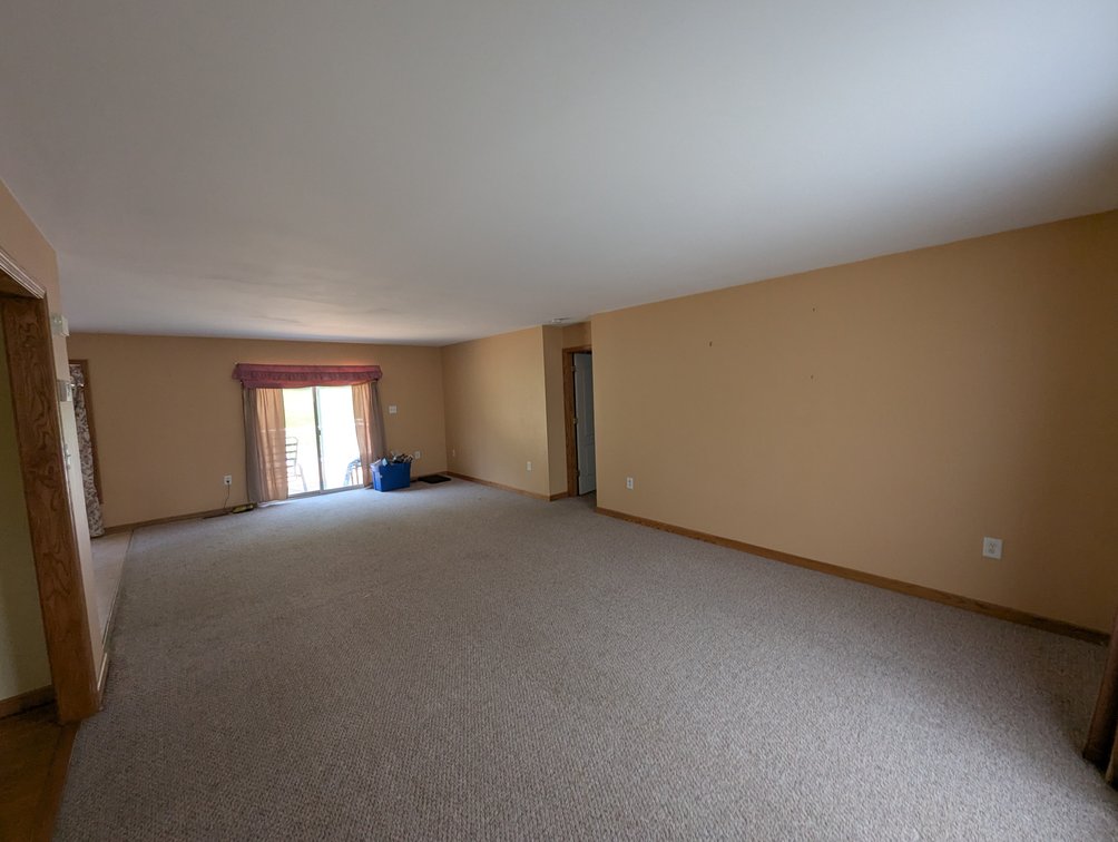Image for 2-STORY COLONIAL STYLE VINYL & FORMSTONE HOME/ PRIVATE END-OF-STREET LOCATION/ 2,500 +/- SQ FT IMPROVED ABOVE GRADE LIVING AREA/ 4 BR 3.5 BATH/ 1.07 +/- AC LOT