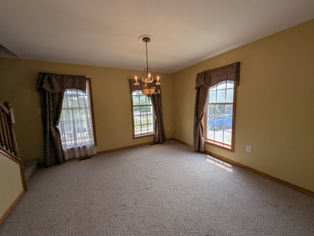 Image for 2-STORY COLONIAL STYLE VINYL & FORMSTONE HOME/ PRIVATE END-OF-STREET LOCATION/ 2,500 +/- SQ FT IMPROVED ABOVE GRADE LIVING AREA/ 4 BR 3.5 BATH/ 1.07 +/- AC LOT