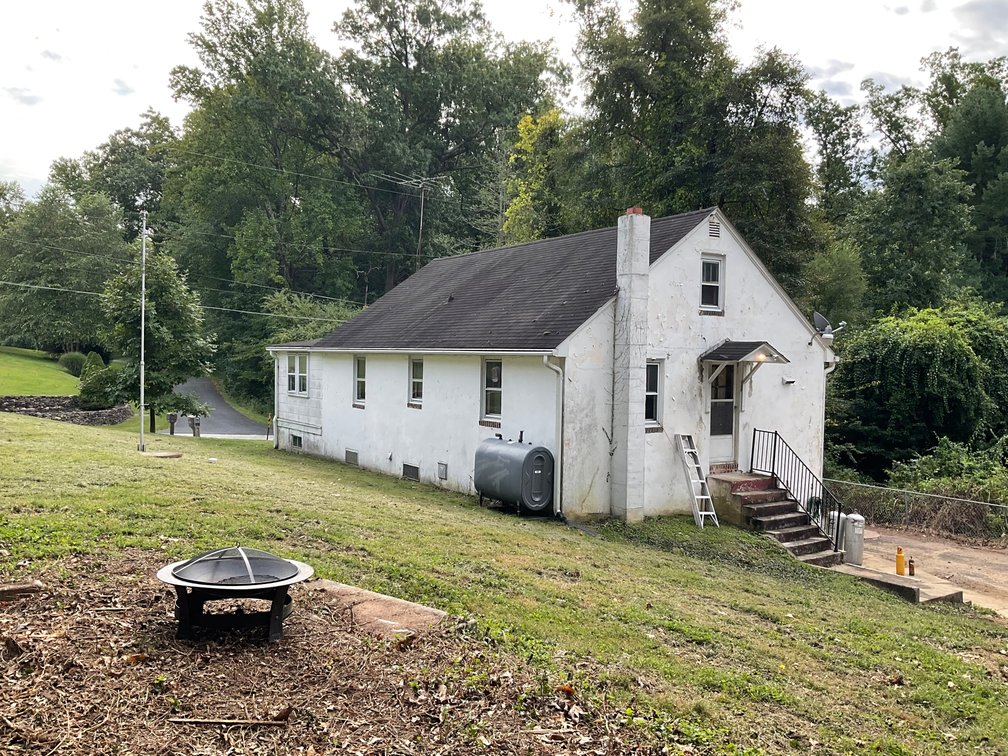 Image for ATTN: CONTRACTORS, INVESTORS, & RENOVATORS! RAISED RANCHER W/ ATT. 1-CAR GARAGE & DET. GARAGE WORKSHOP W/ HEAT ON PRIVATE .34 +/- AC LOT
