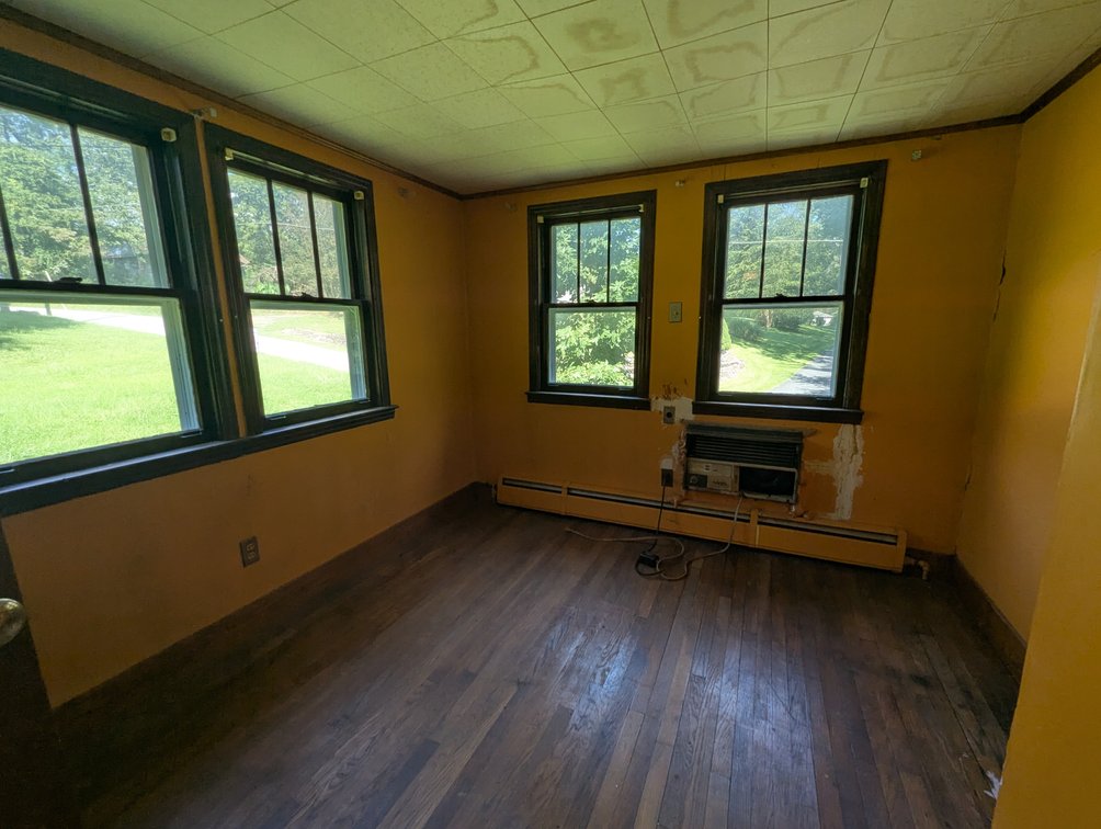 Image for ATTN: CONTRACTORS, INVESTORS, & RENOVATORS! RAISED RANCHER W/ ATT. 1-CAR GARAGE & DET. GARAGE WORKSHOP W/ HEAT ON PRIVATE .34 +/- AC LOT