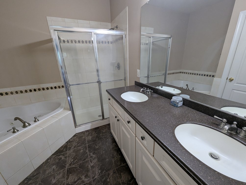 Image for SPACIOUS LUXURY 4 BR, 3.5 BATH EOG TOWNHOME W/ 2-CAR GARAGE/ 4,000 +/- SF LIVING SPACE