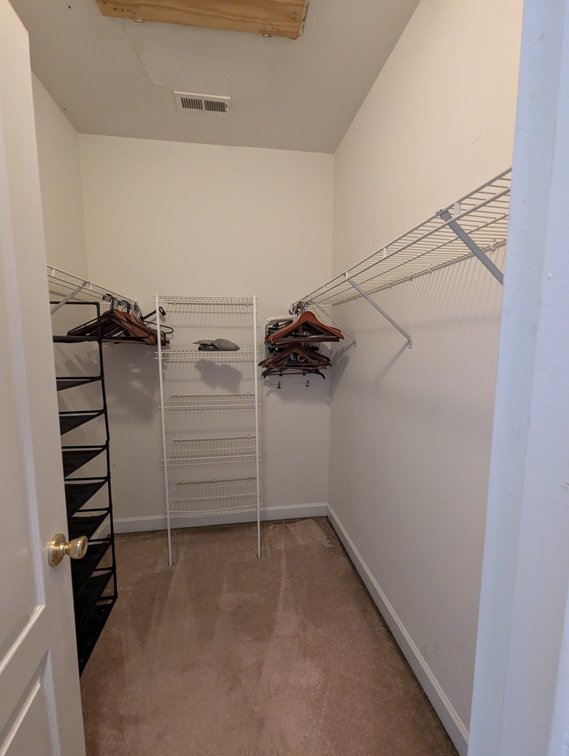 Image for SPACIOUS LUXURY 4 BR, 3.5 BATH EOG TOWNHOME W/ 2-CAR GARAGE/ 4,000 +/- SF LIVING SPACE