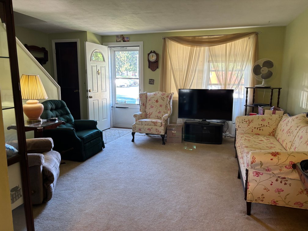 Image for 3 BR, 1.5 BATH BRICK CENTER UNIT TOWNHOME