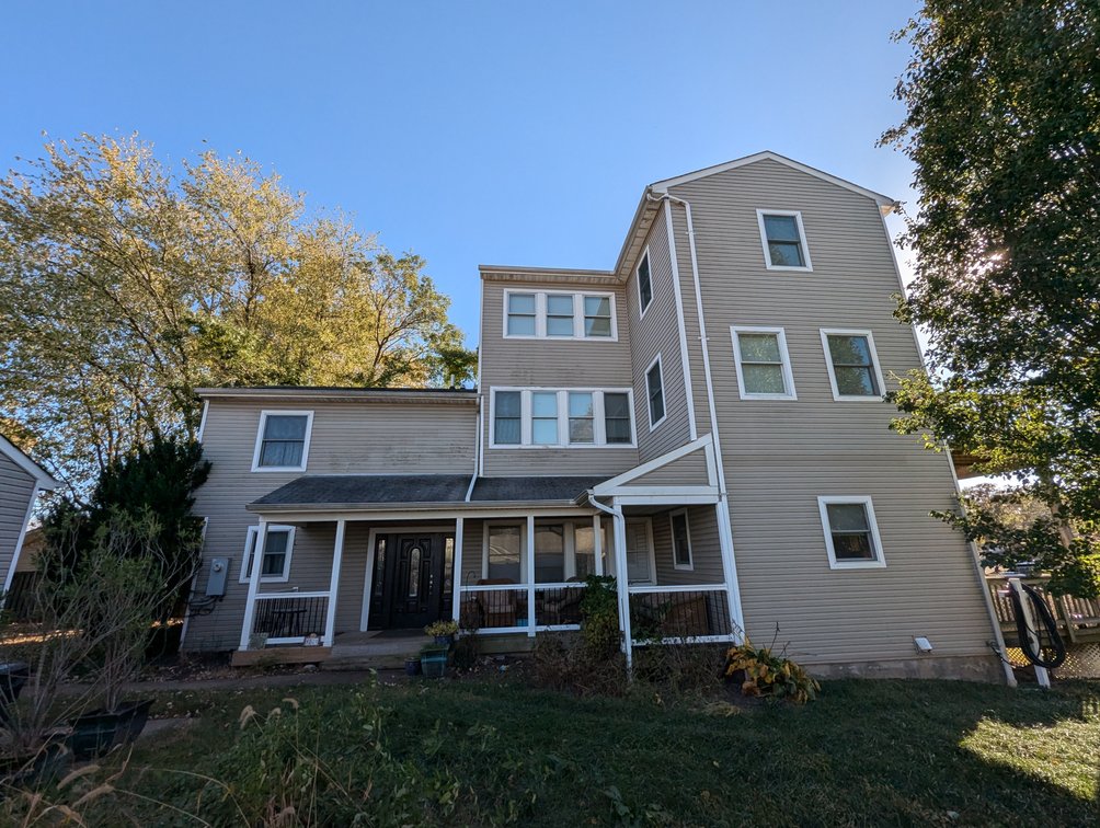 Image for 5 BR, 4 BATH WATERFRONT HOME W/ DET. 2-CAR GARAGE/ 65' +/- WATERFRONT ON LYNCH COVE W/ PIER