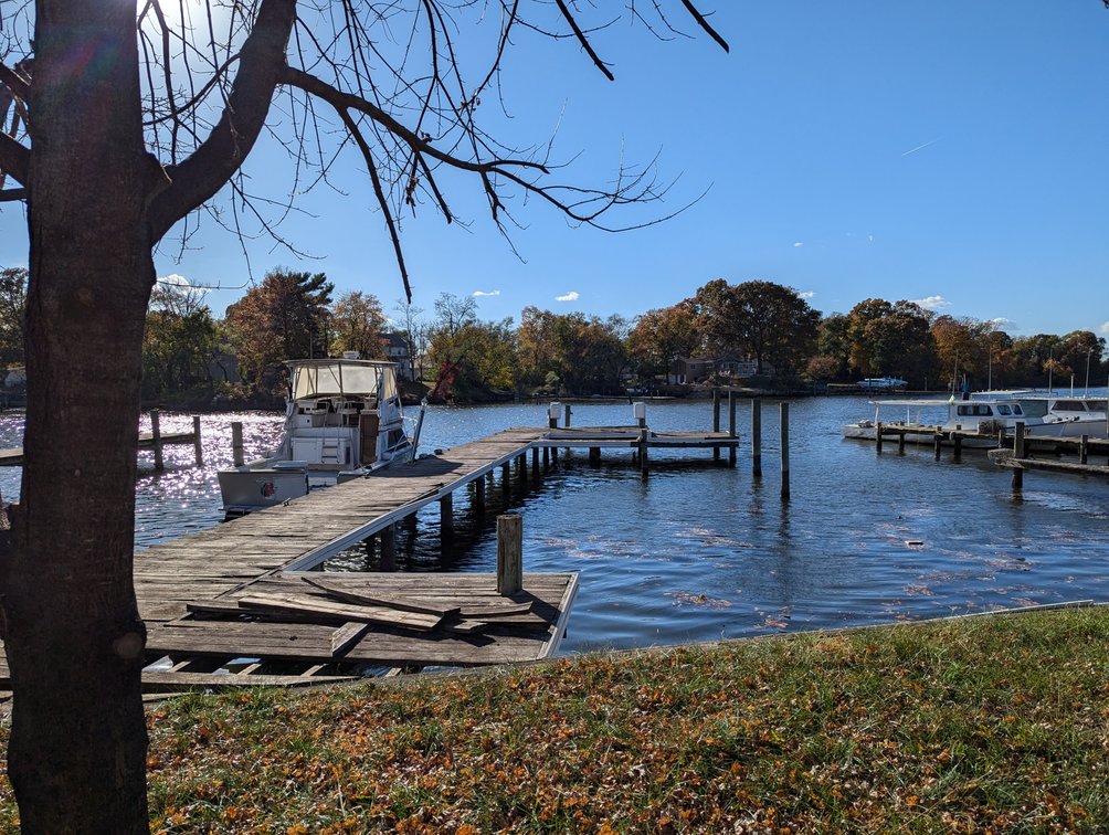 Image for 5 BR, 4 BATH WATERFRONT HOME W/ DET. 2-CAR GARAGE/ 65' +/- WATERFRONT ON LYNCH COVE W/ PIER