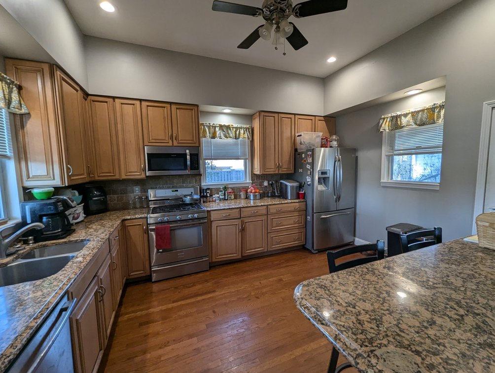 Image for 5 BR, 4 BATH WATERFRONT HOME W/ DET. 2-CAR GARAGE/ 65' +/- WATERFRONT ON LYNCH COVE W/ PIER