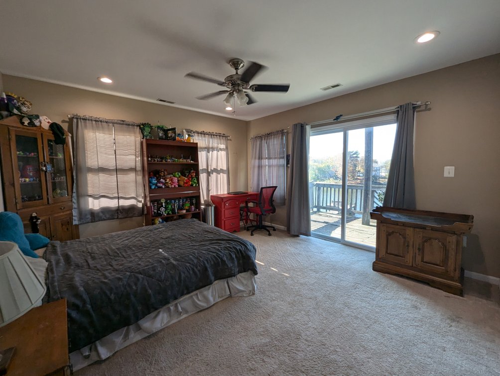 Image for 5 BR, 4 BATH WATERFRONT HOME W/ DET. 2-CAR GARAGE/ 65' +/- WATERFRONT ON LYNCH COVE W/ PIER