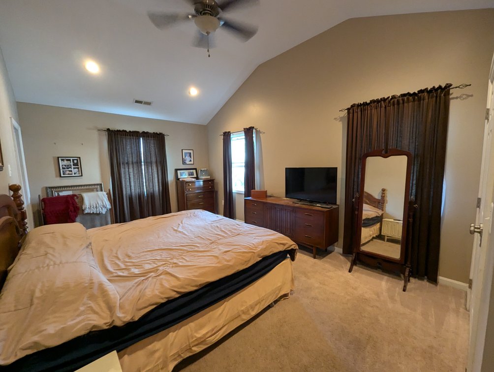 Image for 5 BR, 4 BATH WATERFRONT HOME W/ DET. 2-CAR GARAGE/ 65' +/- WATERFRONT ON LYNCH COVE W/ PIER
