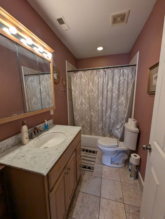 Image for 5 BR, 4 BATH WATERFRONT HOME W/ DET. 2-CAR GARAGE/ 65' +/- WATERFRONT ON LYNCH COVE W/ PIER