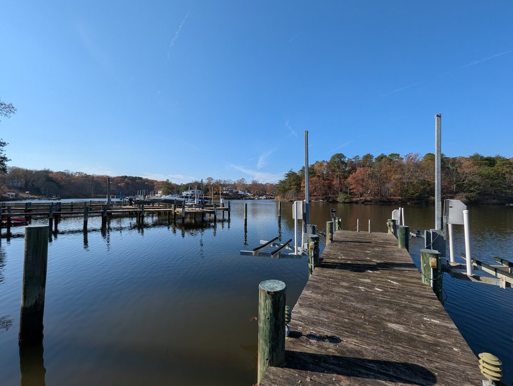Image for 2 BEDROOM, 2 BATH WATERFRONT HOME/ 125 +/- WATERFRONT ON STONEY CREEK W/ 96' +/- PIER/ 2 PARCELS SOLD IN THE ENTIRETY