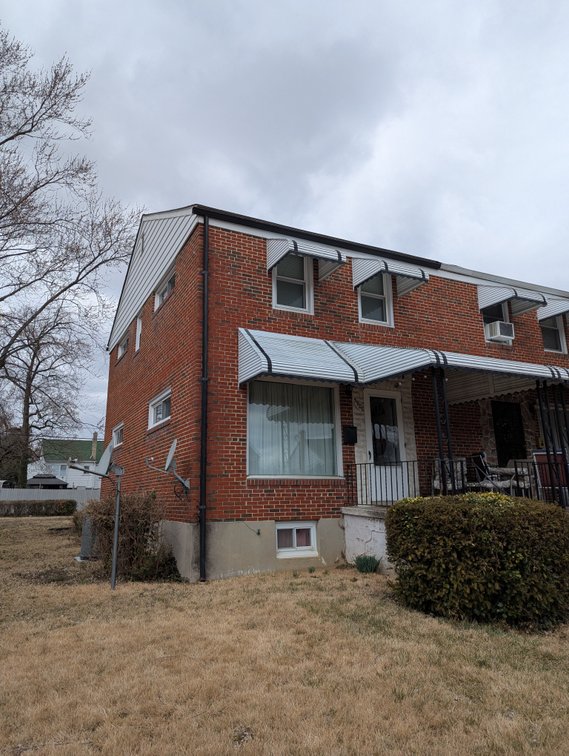 Image for CLEAN 3BR BRICK SEMI-DETACHED HOME
