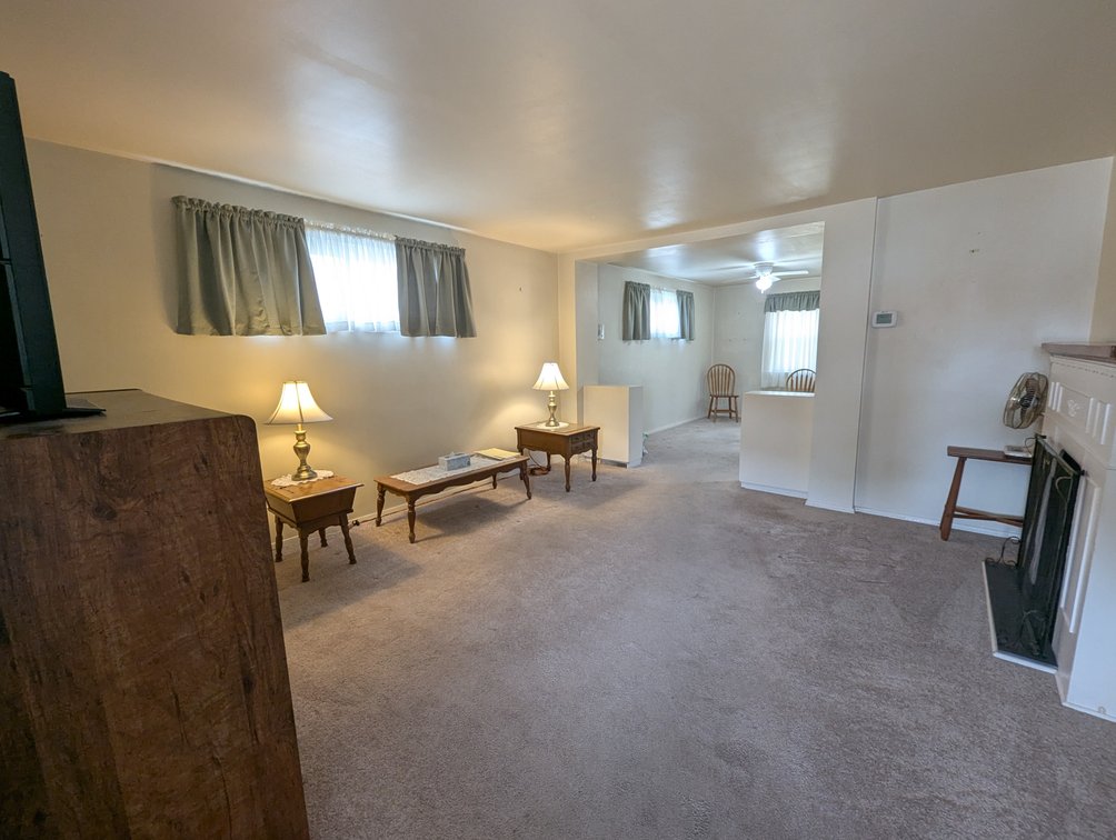 Image for CLEAN 3BR BRICK SEMI-DETACHED HOME