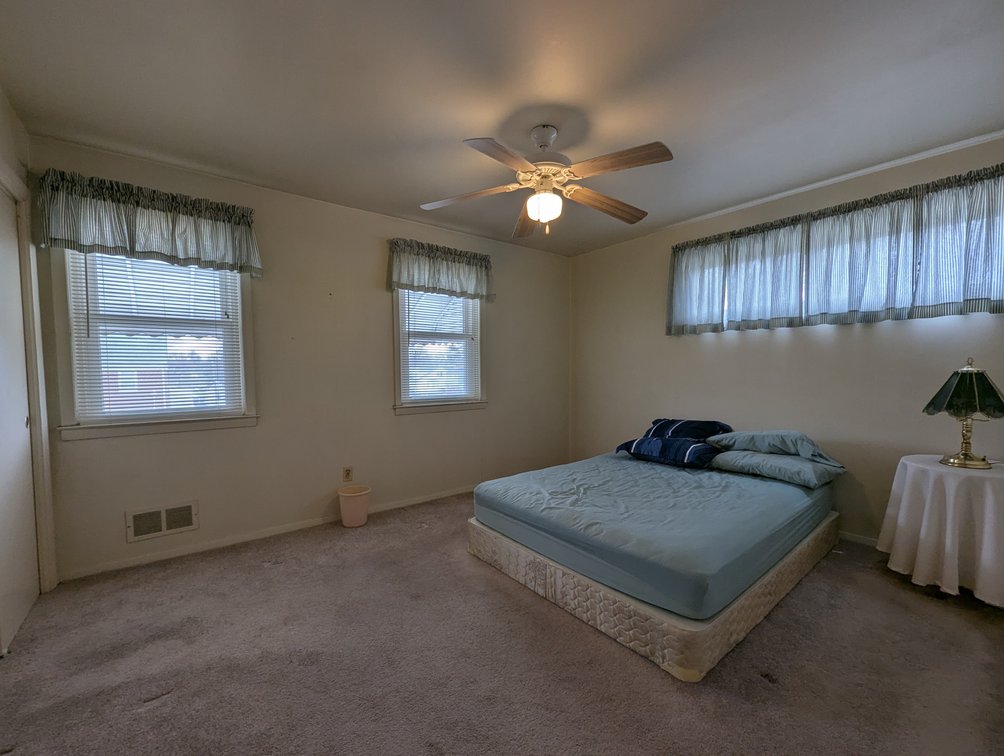 Image for CLEAN 3BR BRICK SEMI-DETACHED HOME