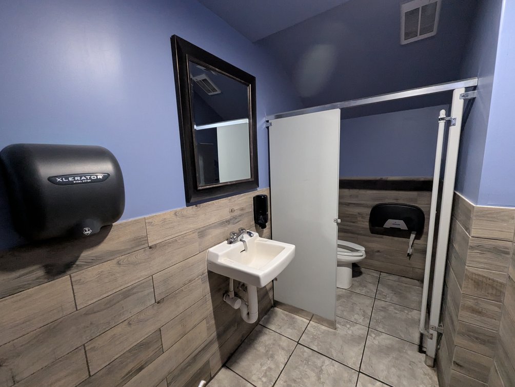 Image for TURN KEY SALE WHITE MARSH BAR & RESTAURANT KNOWN AS 