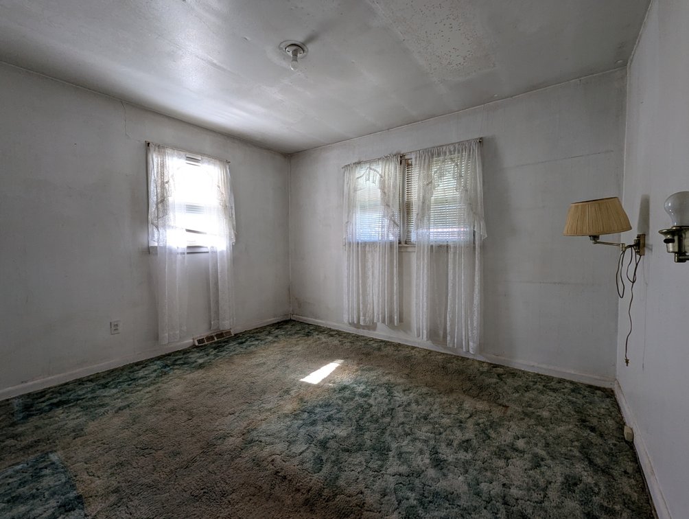 Image for 2 BEDROOM VINYL SIDED BUNGALOW W/ 2-CAR DET. GARAGE