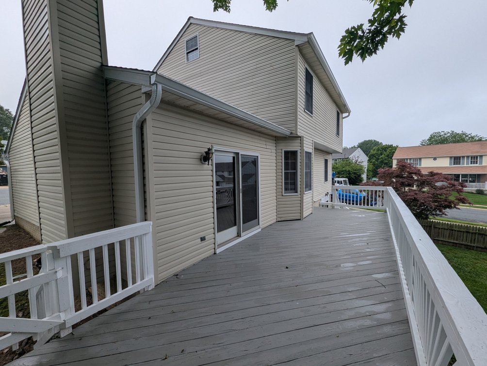 Image for CLEAN 2-STORY COLONIAL W/ ATT. 1-CAR GARAGE 3 BR, 2.5 BATH/ 0.22 +/- AC/ CORNER LOCATION