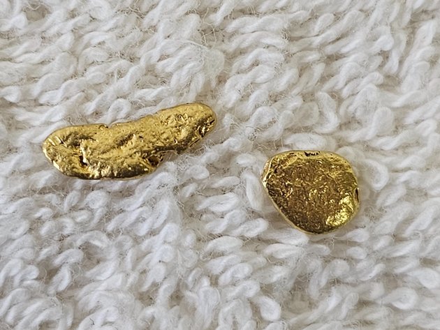 Image for October Gold and More Consignments