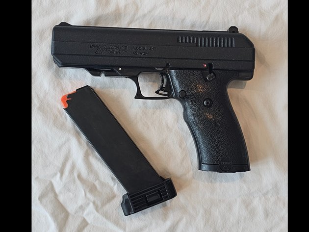 Image for PFD Guns, Gold and Silver