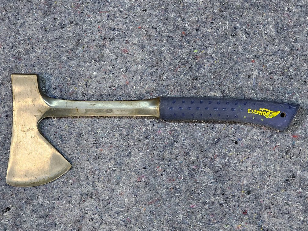 Axe
