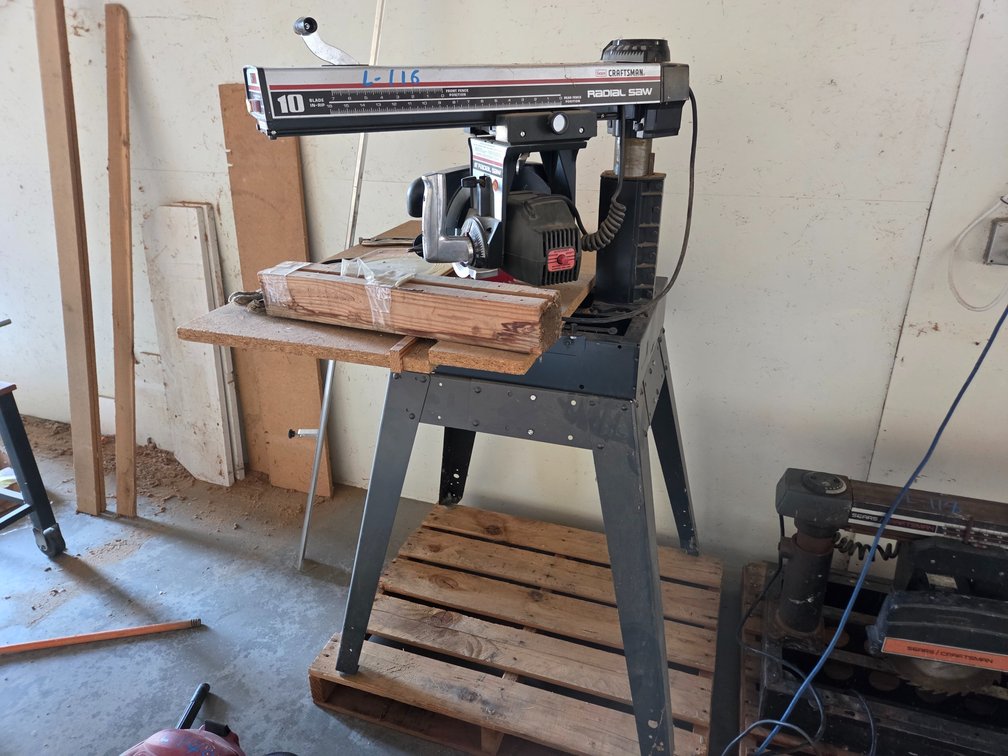 Craftsman 10" radial arm saw on stand