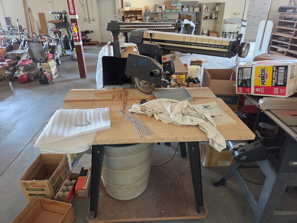 Craftsman 10" radial arm saw on stand
