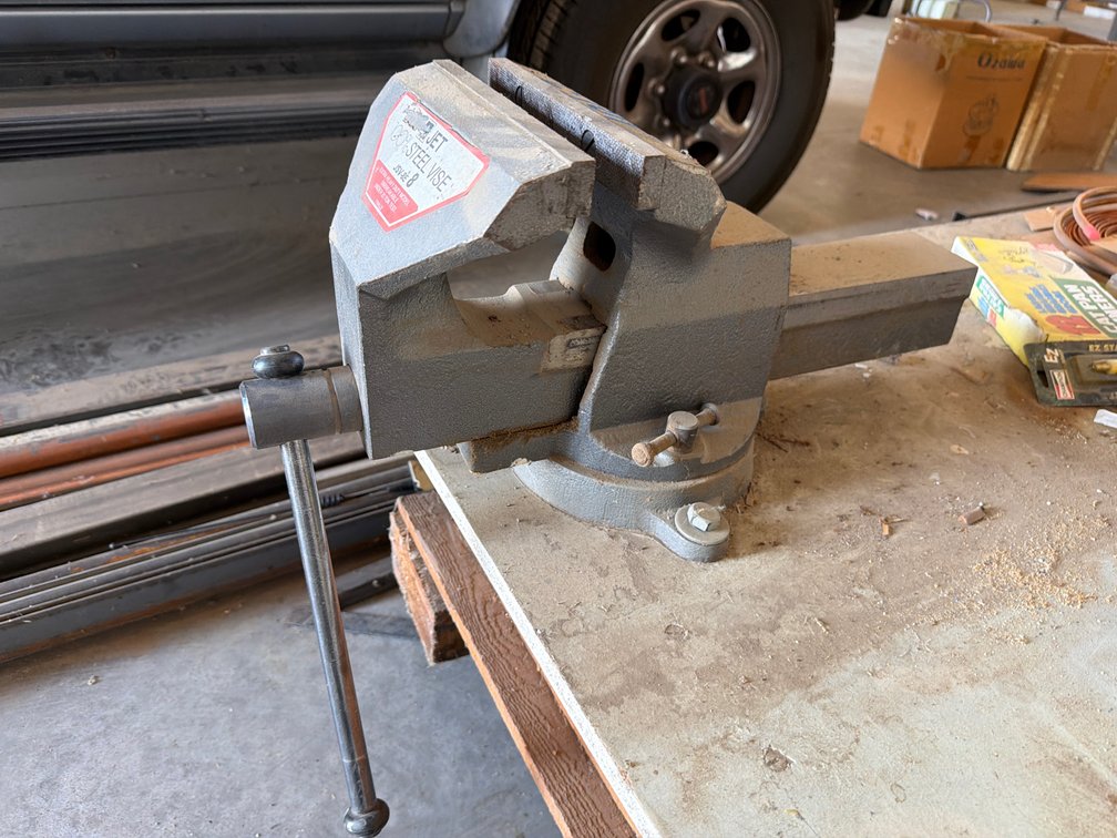 Jet 8" steel vise