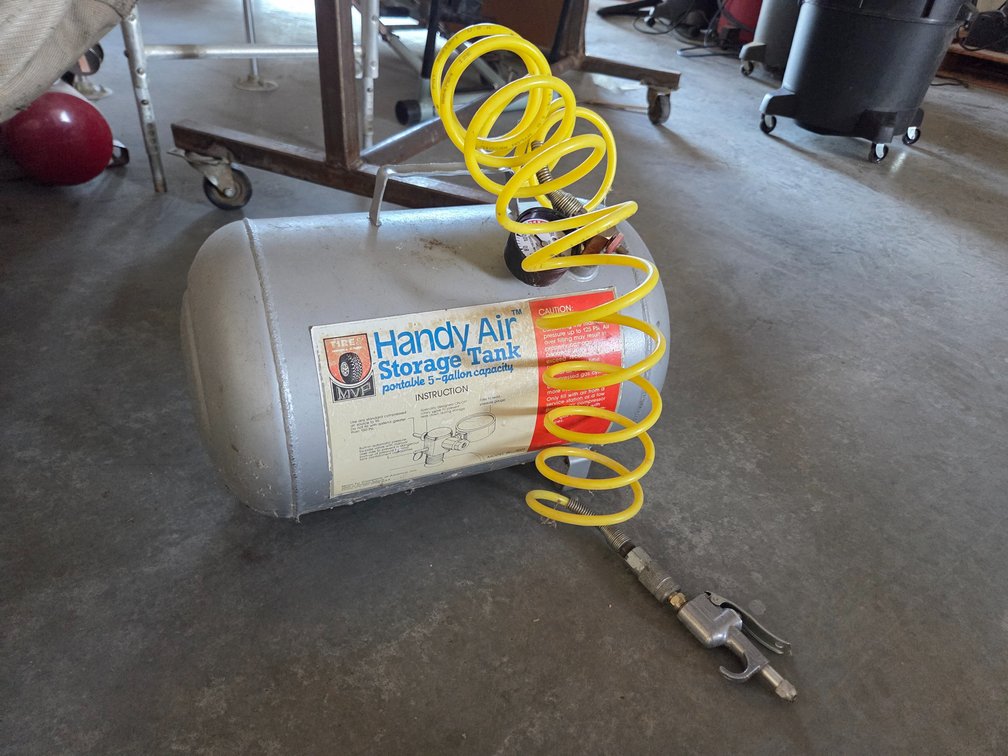 Handy air 5gal portable air tank