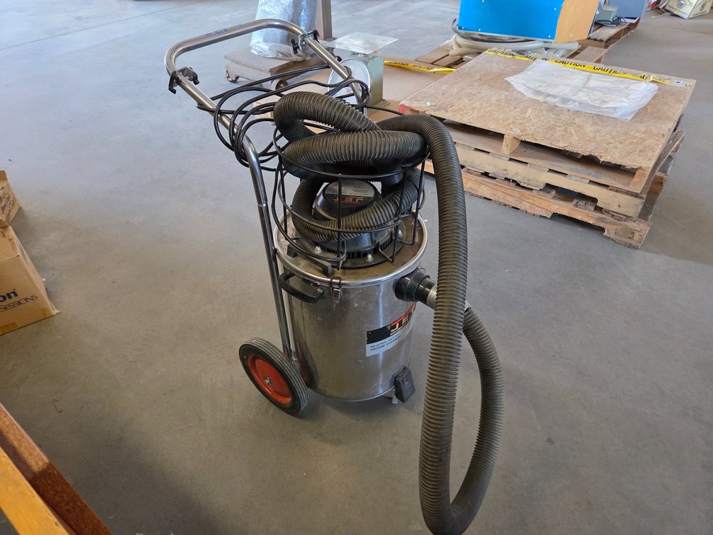 Jet wet/dry vac