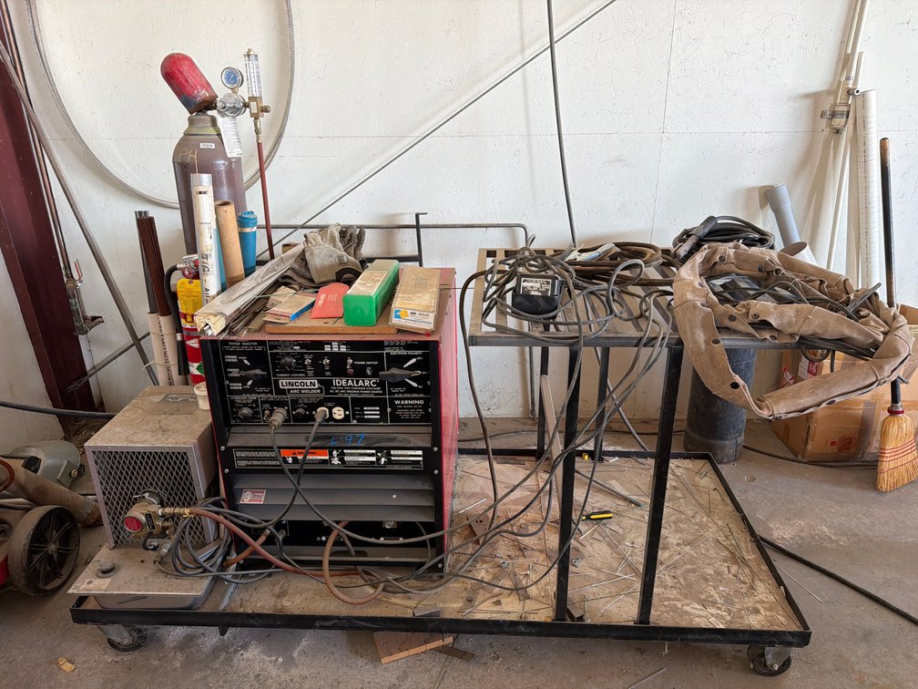 Lincoln Idealarc TIG-250/250 Arc and TIG welder