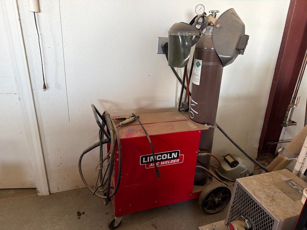 Lincoln Idealarc SP-150 wire feed welder