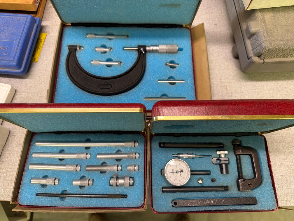 Central micrometer dial set, inside micrometers